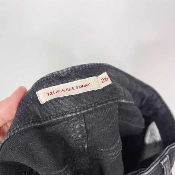 Levis Womens Size 26 Washed Black Gray 721 Fringe Ankle High Rise Skinny Jeans - Picture 10 of 13